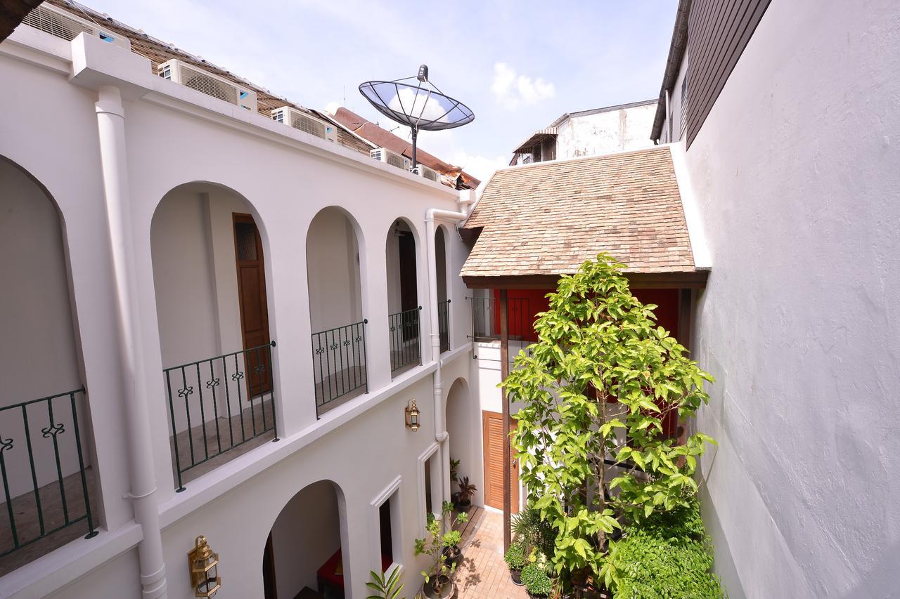 Bed and Breakfast Neighbor Phuthon Бангкок Екстер'єр фото